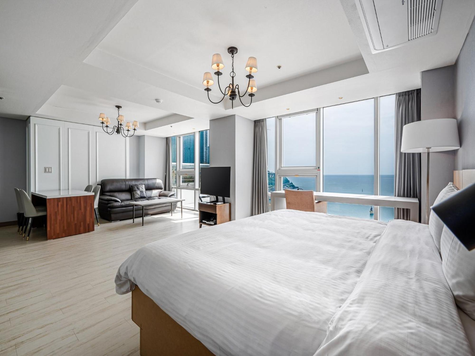 Haeundae Seacloud Hotel Residence Μπουσάν Εξωτερικό φωτογραφία