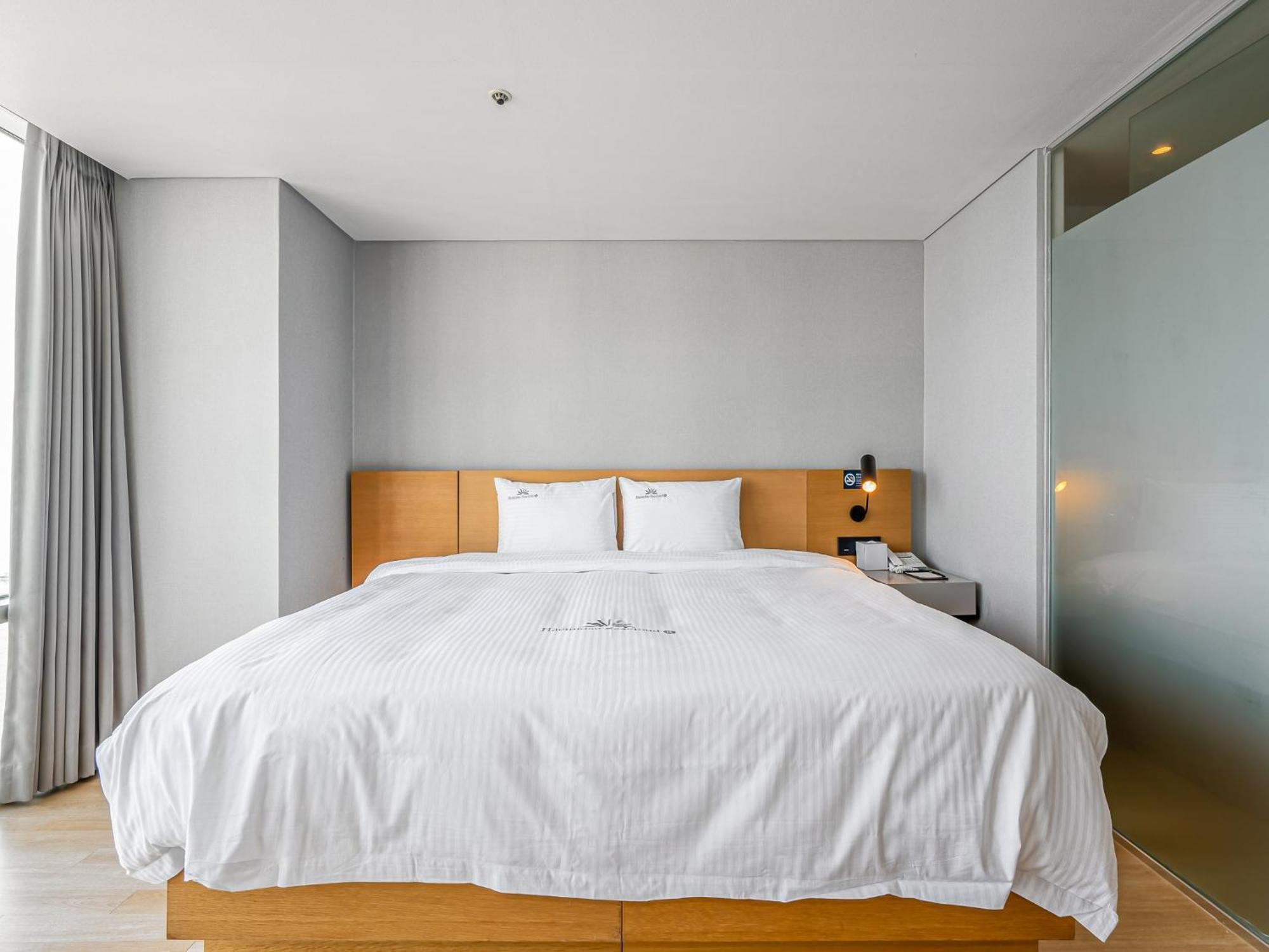 Haeundae Seacloud Hotel Residence Μπουσάν Εξωτερικό φωτογραφία